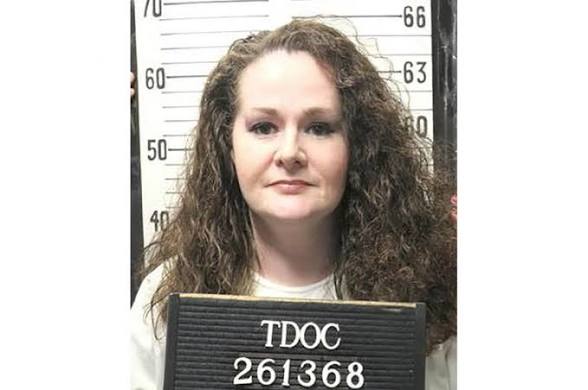 Christa Pike Wakes Up After Botched Execution, Asks: ‘Where Am I and Who Are You?’